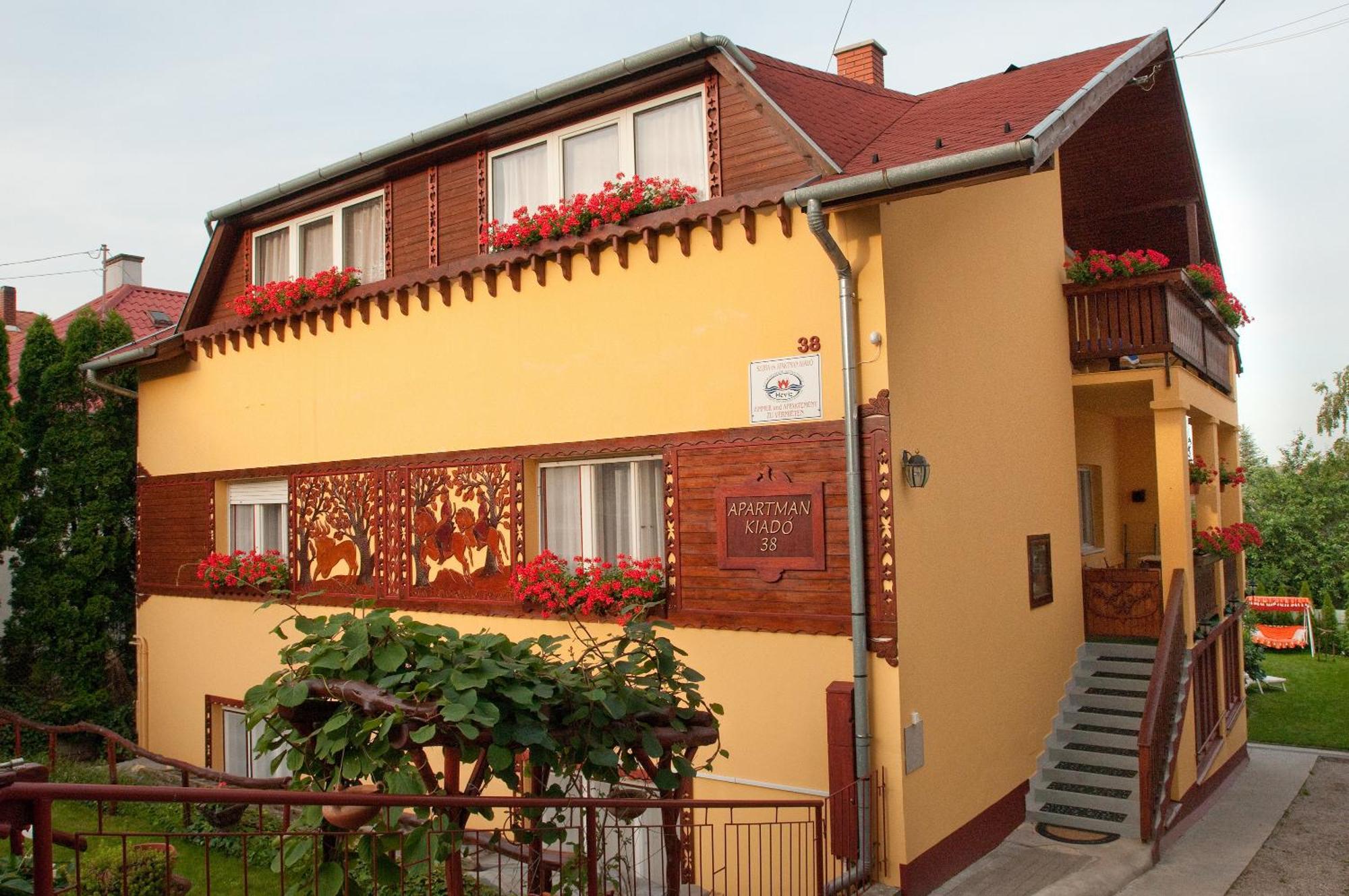 Apart Julia Villa Hévíz Exteriör bild