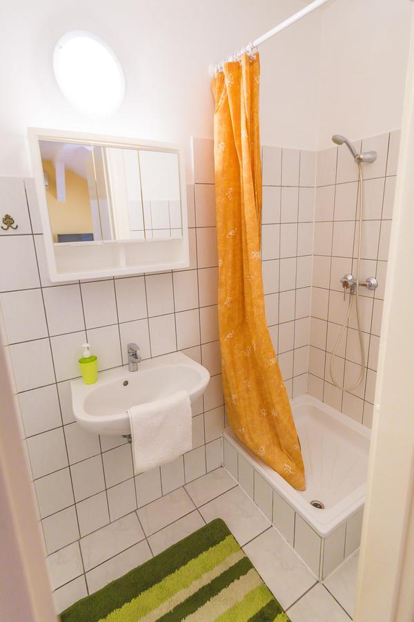 Apart Julia Villa Hévíz Exteriör bild